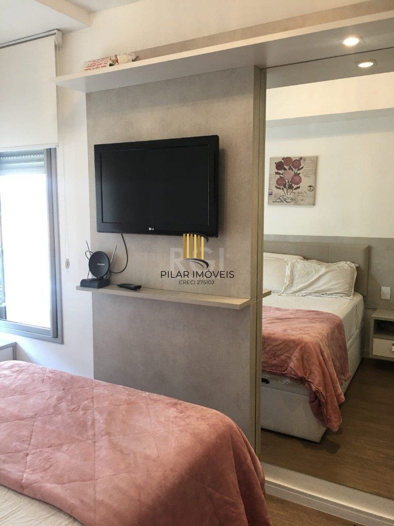 Apartamento para Venda - 48.32m², 1 dormitório, 1 vaga - Petrópolis