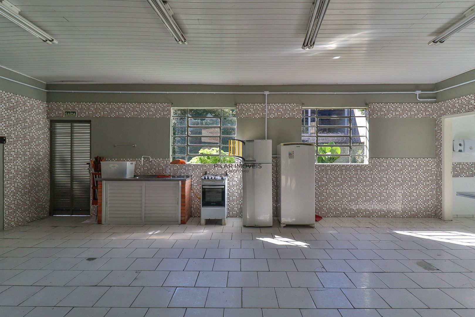 Apartamento para venda de 3 dormitórios, no bairro Teresópolis em Porto Alegre/RS.