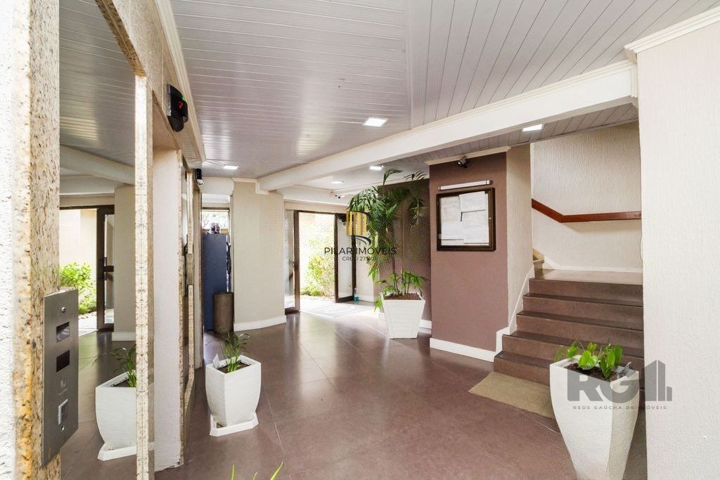 apartamento de 2 dormitórios no bairro Santo Antônio