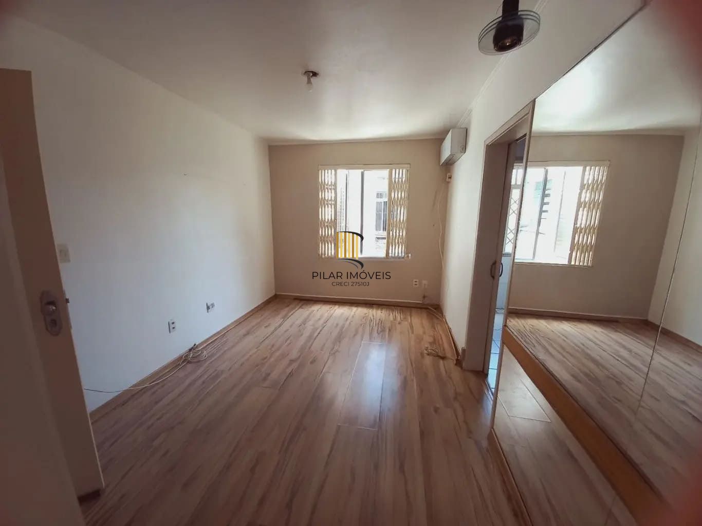 Apartamento com 1 dormitório e 38m² à venda no Bairro Cidade Baixa