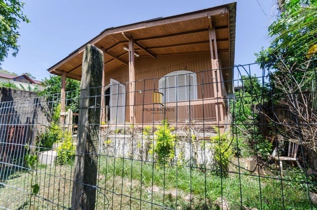 Excelente casa de 318m² com 3 dormitórios