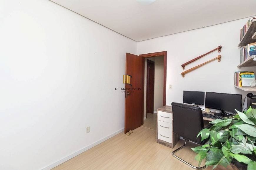 Casa em condomínio de 84m² - 2 dormitórios, 1 suíte e 1 vaga no bairro Ipanema
