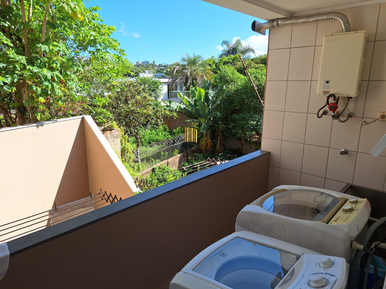 Casa com 3 quartos, Teresópolis.