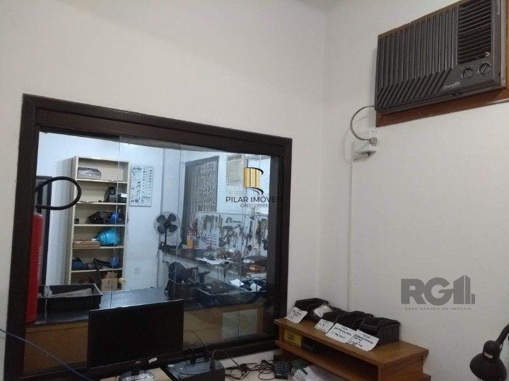 Casa Comercial no bairro Teresópolis