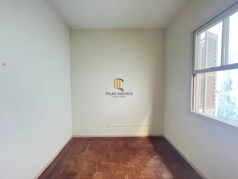 Casa 4 dormitórios no bairro Rio Branco em Porto Alegre para Alugar