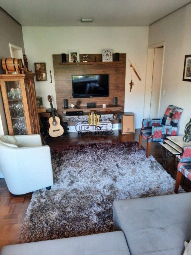 Excelente apartamento de 96m² com 02 dormitórios sendo 01 suíte e 1 vaga de garagem.