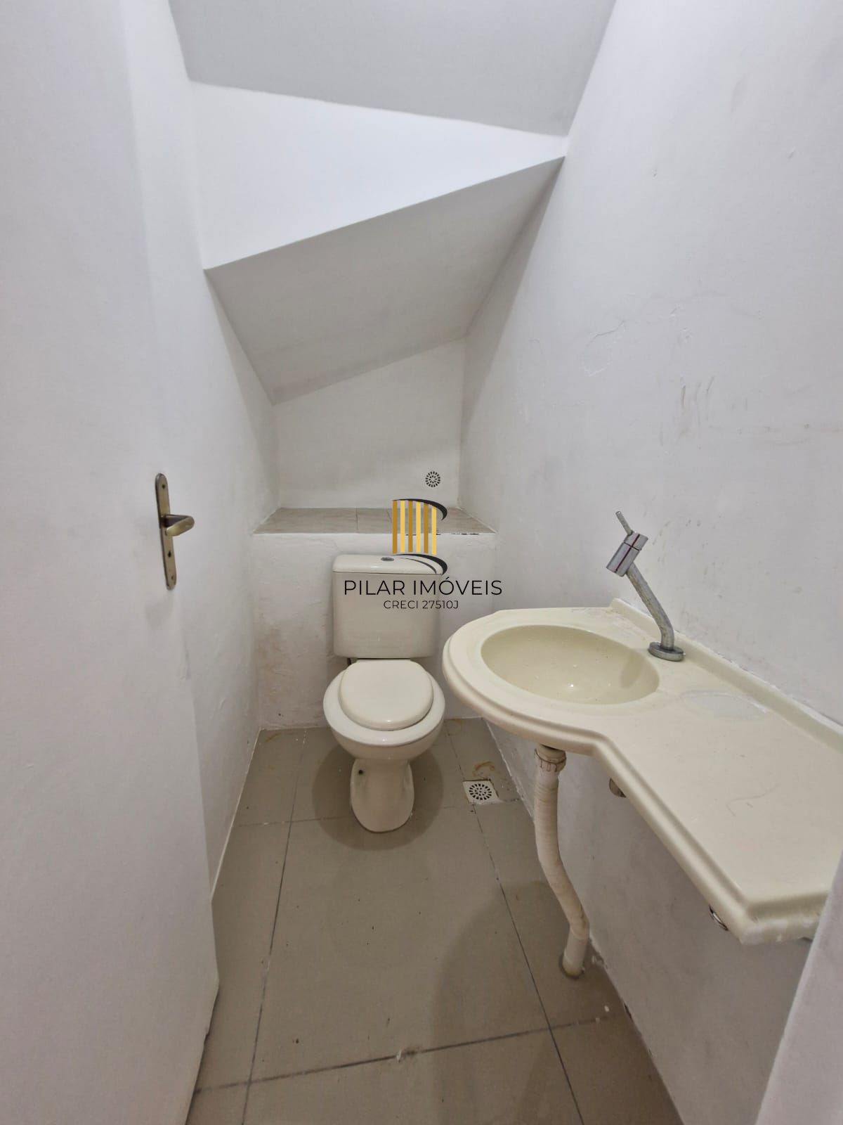 Casa 3 dormitórios Bairro Nonoai