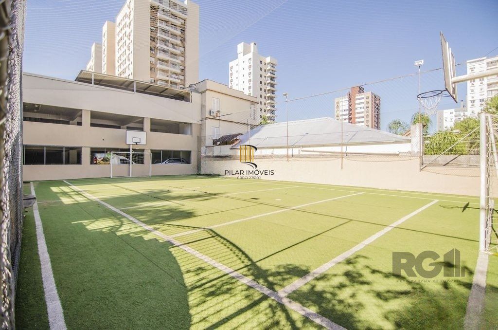 Apartamento 95m² - semi mobiliado, 3 dormitórios, 1 suíte e 2 vagas no bairro Passo da Areia