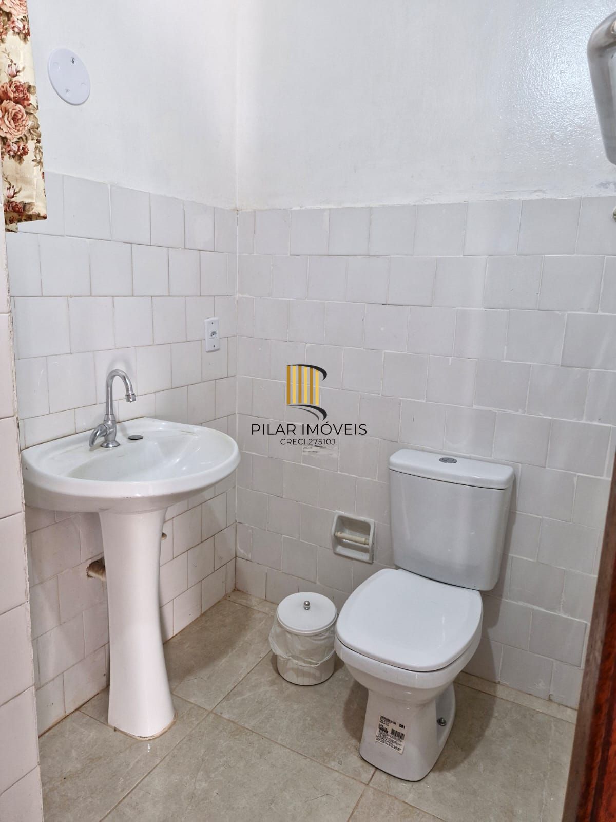 Apartamento 3 dormitórios na rua Corronel Massot, Cristal.