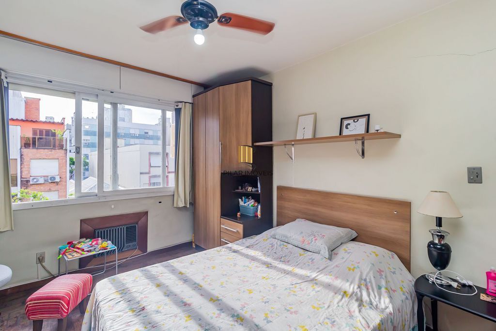 Apartamento 3 dorms à venda Rua Felipe Camarão, Rio Branco - Porto Alegre