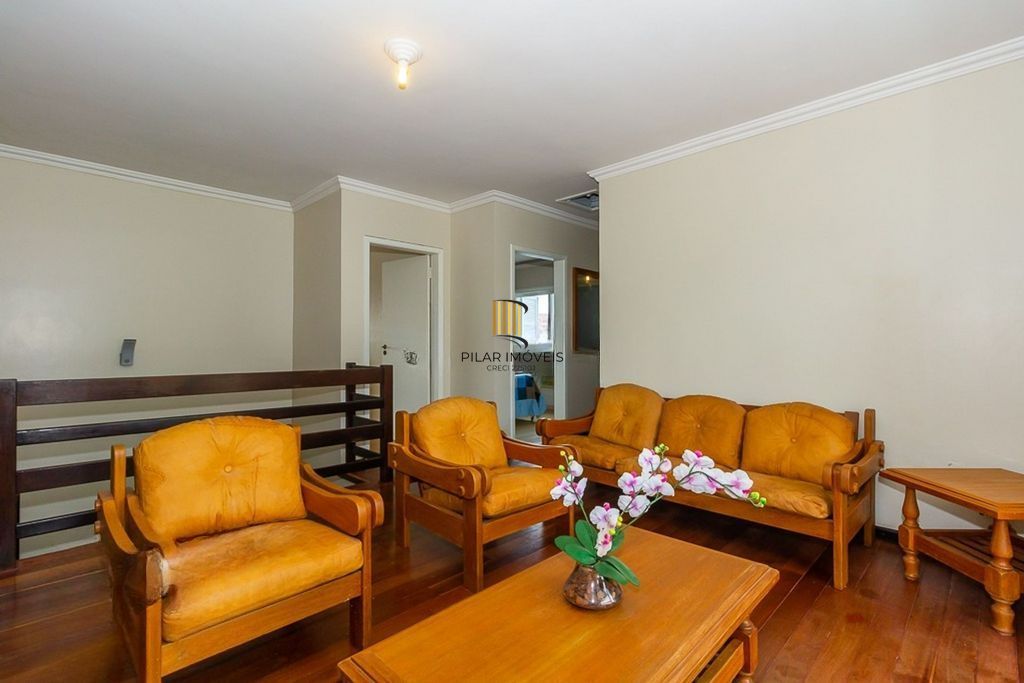 Casa de 4 dormitórios à venda no Bairro Ipanema - Porto Alegre