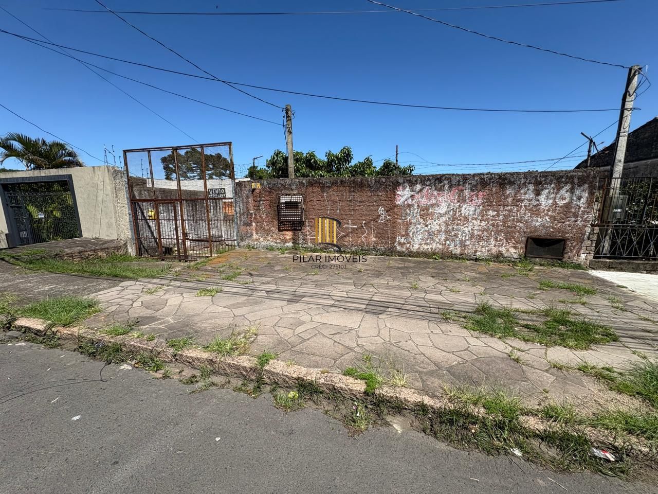 Terreno 1.040 m² no bairro Glória