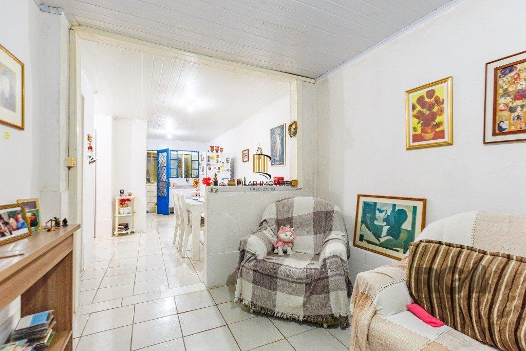 Casa de 4 Dormitório(s) Bairro Nonoai - Porto Alegre
