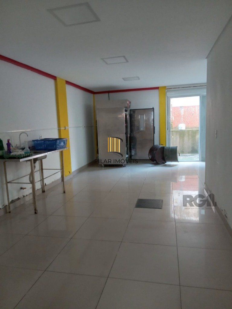 Casa Comercial no bairro Medianeira