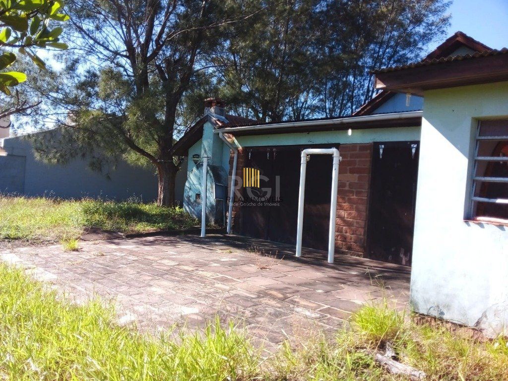 Casa para Venda - 600m², 3 dormitórios, 1 vaga - Interpraias