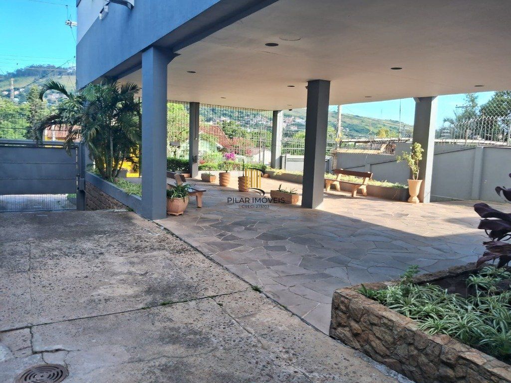 Apartamento de 02 dormitórios com sacada , Teresópolis