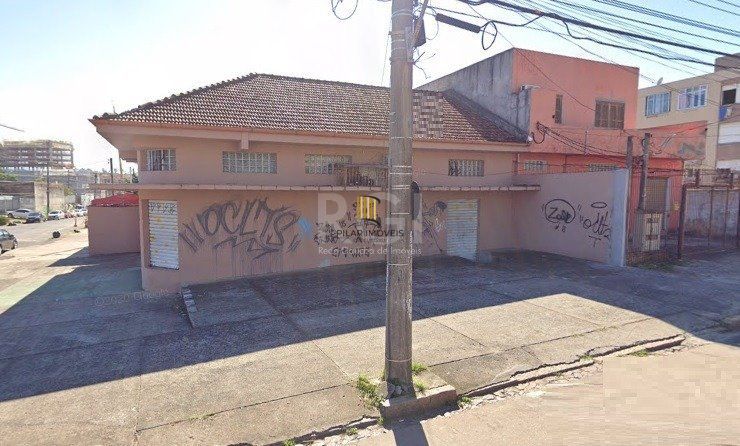 Casa Comercial para Venda - 300m², 0 dormitórios, Teresópolis
