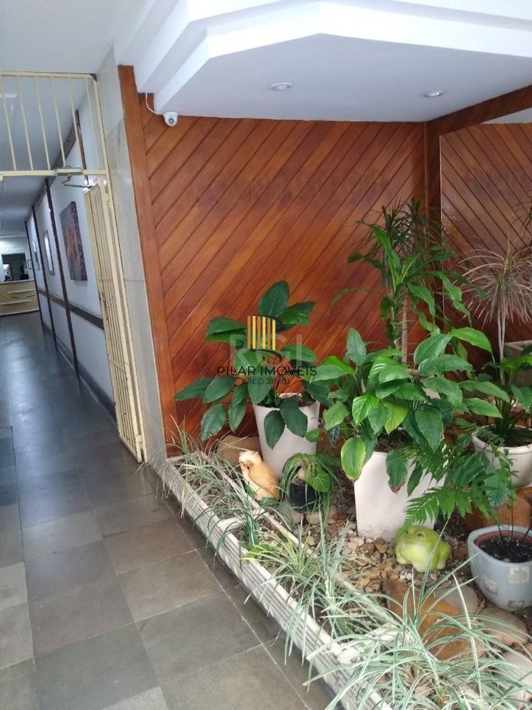 Apartamento 1 dormitório com 43 m² no Centro histórico