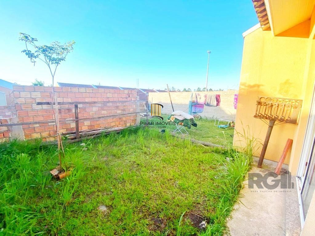 Casa 2 dormitórios no bairro Restinga