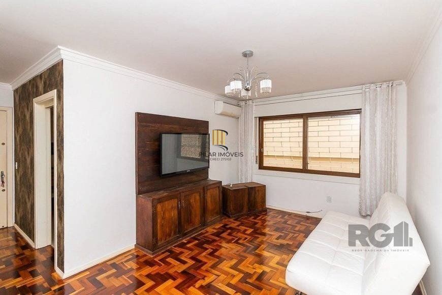 Apartamento 82m² - 2 dormitórios, 1 vaga no bairro Menino Deus