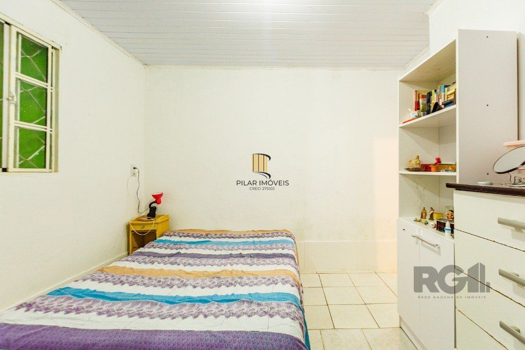 Casa de 4 Dormitório(s) Bairro Nonoai - Porto Alegre