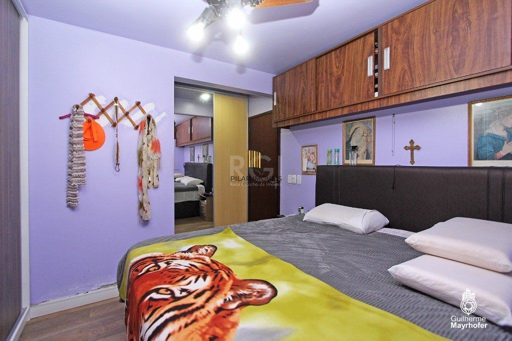 Casa para Venda - 381m², 3 dormitórios, sendo 1 suites, 4 vagas - Tristeza