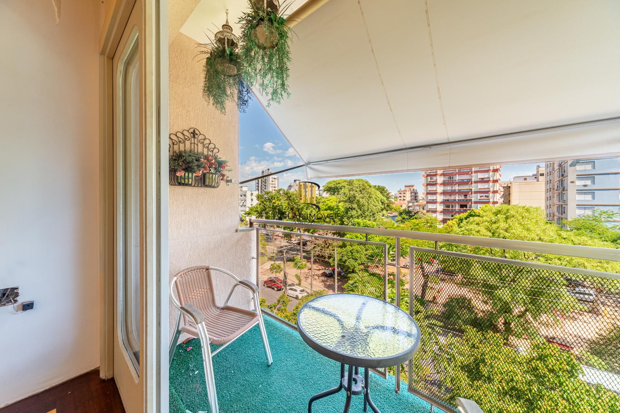 Apartamento de 3 dormitórios á venda no Bairro Santana, Porto Alegre