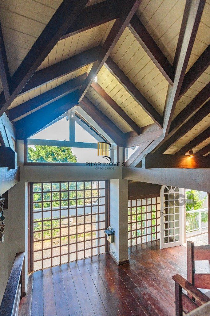 Casa 3 dormitórios no bairro Nonoai