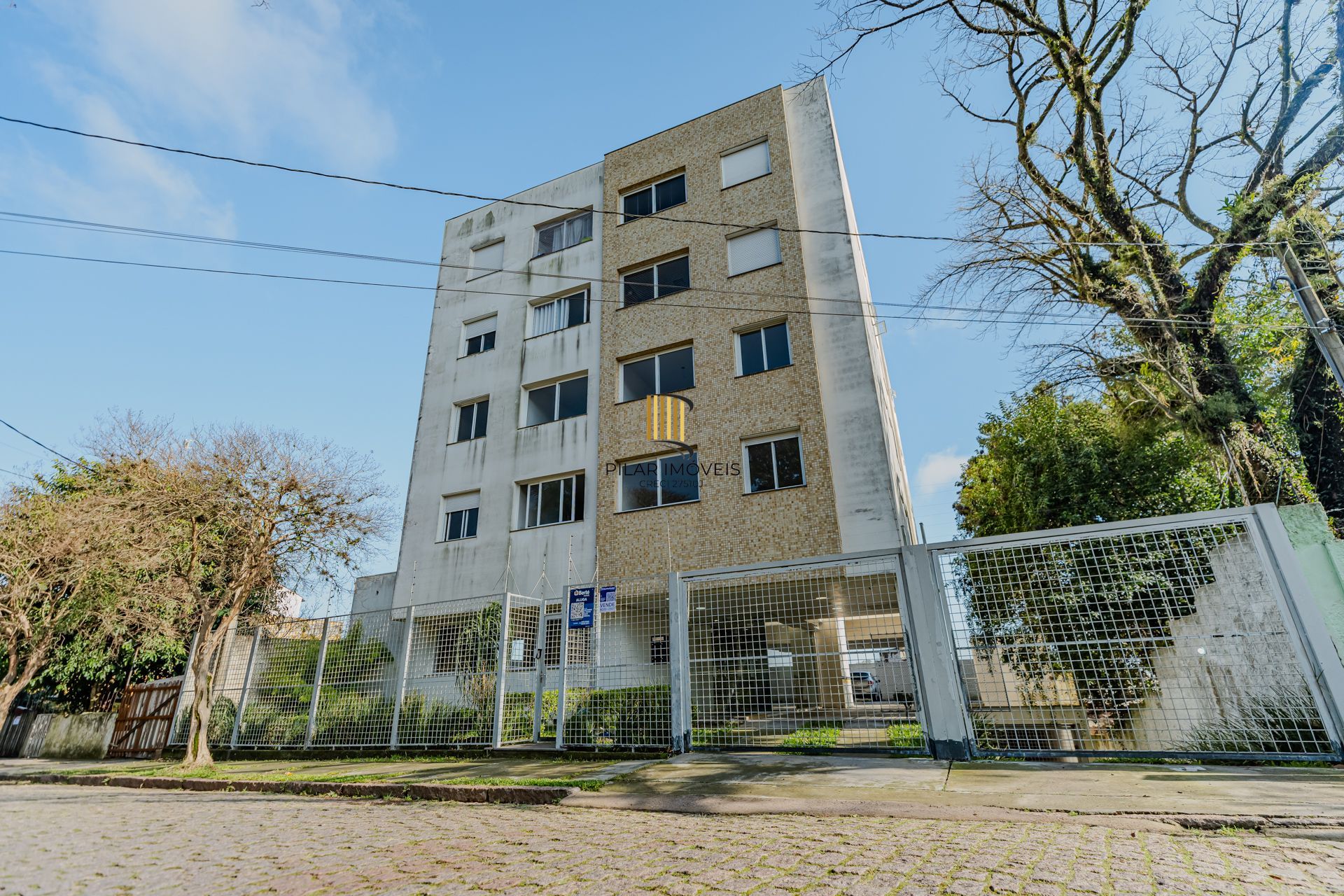 Apartamento para Venda - 59m², 2 dormitórios, sendo 1 suites, 2 vagas - Santa Tereza
