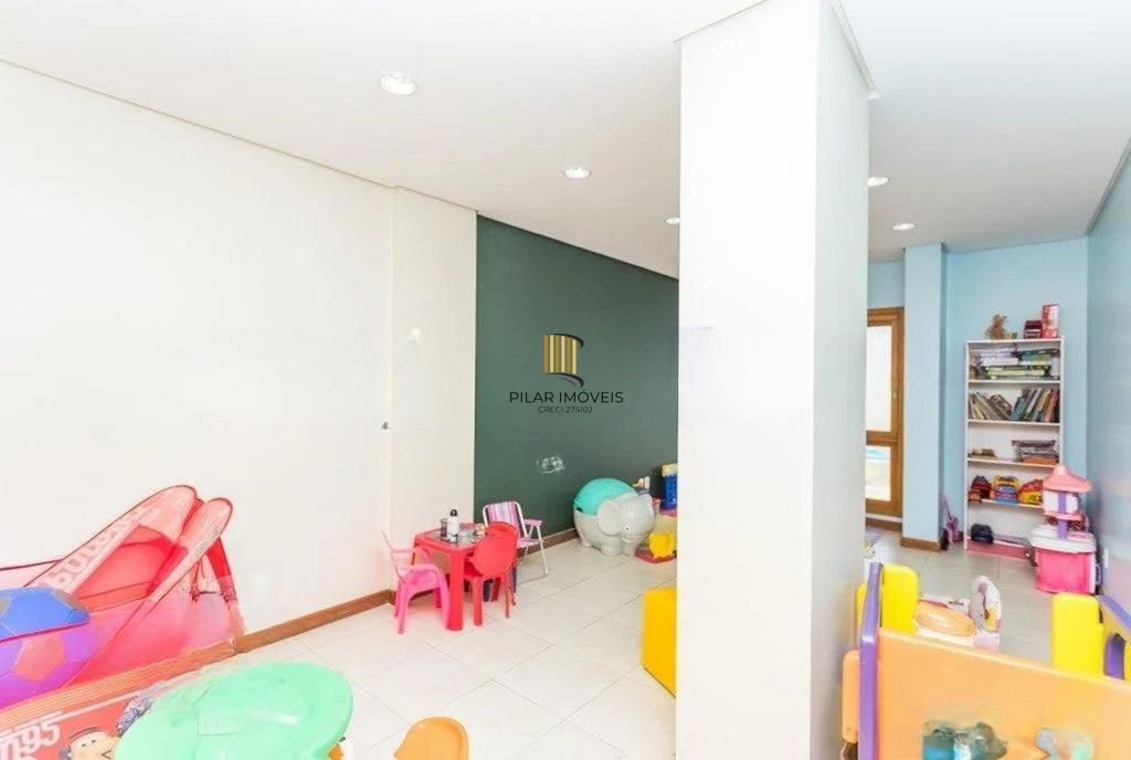 Apartamento de 3 dormitórios à venda no Bairro Jardim Sabará - Porto Alegre