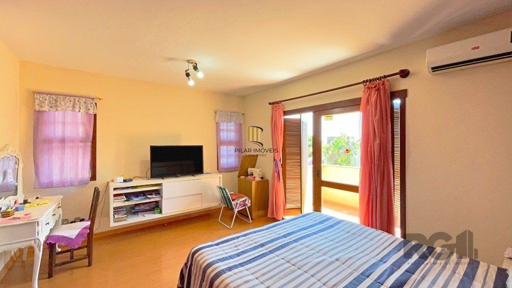Casa 3 dormitórios no bairro Teresópolis