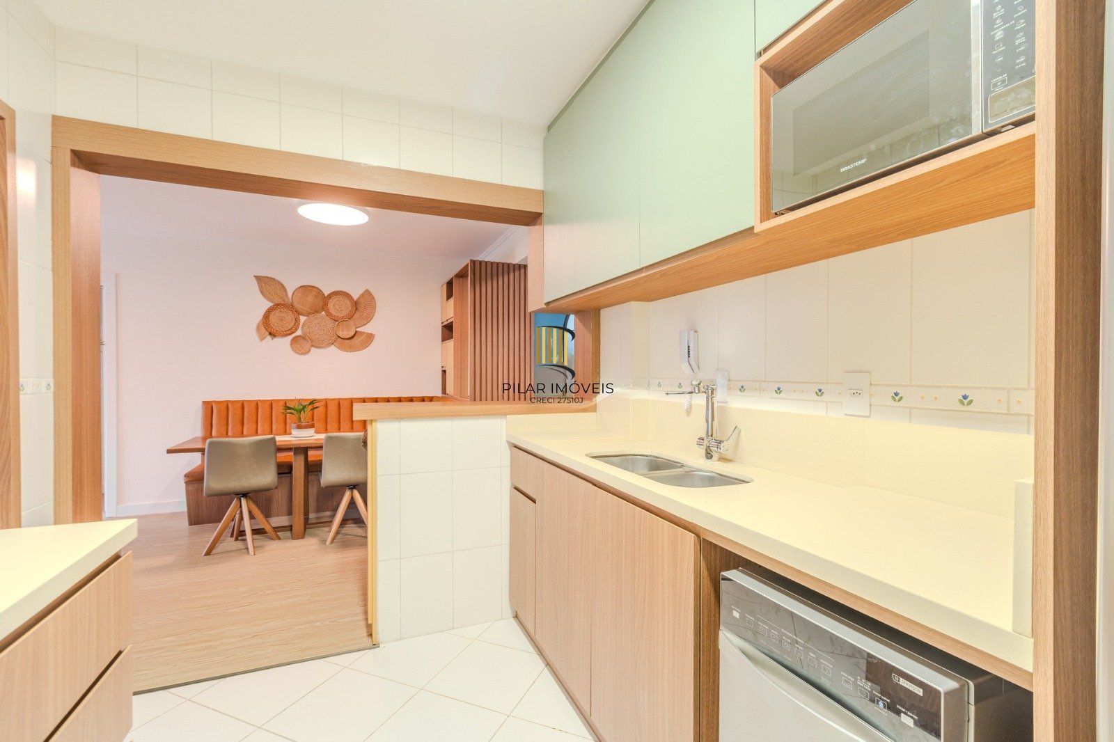 Apartamento de 3 dormitórios á venda no Bairro Cristal, Porto Alegre