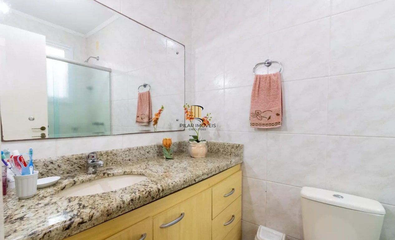 Casa 3 dormitórios Bairro Nonoai Porto Alegre