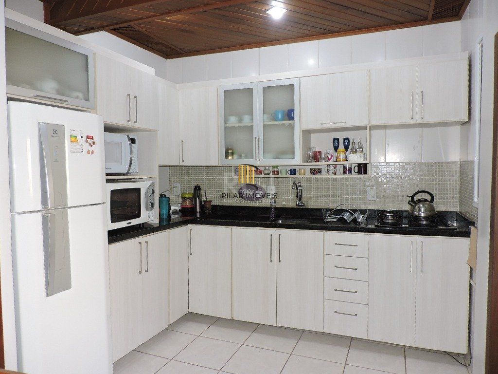 Apartamento para Venda - 111m², 3 dormitórios, sendo 1 suites, 1 vaga - Petrópolis