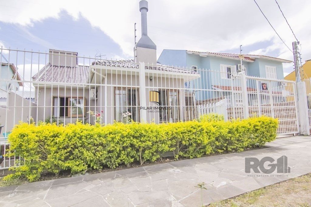 Casa 115m² - 3 dormitórios, 3 vagas no bairro Jardim Leopoldina