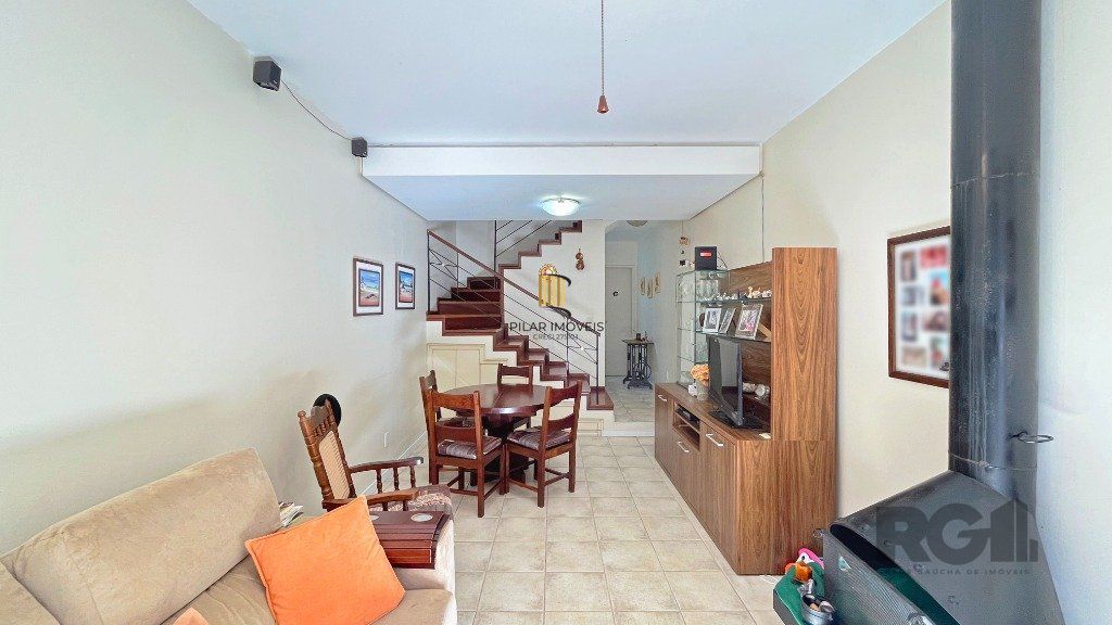 Casa Condominio 3 Dormitório(s) Bairro Teresópolis