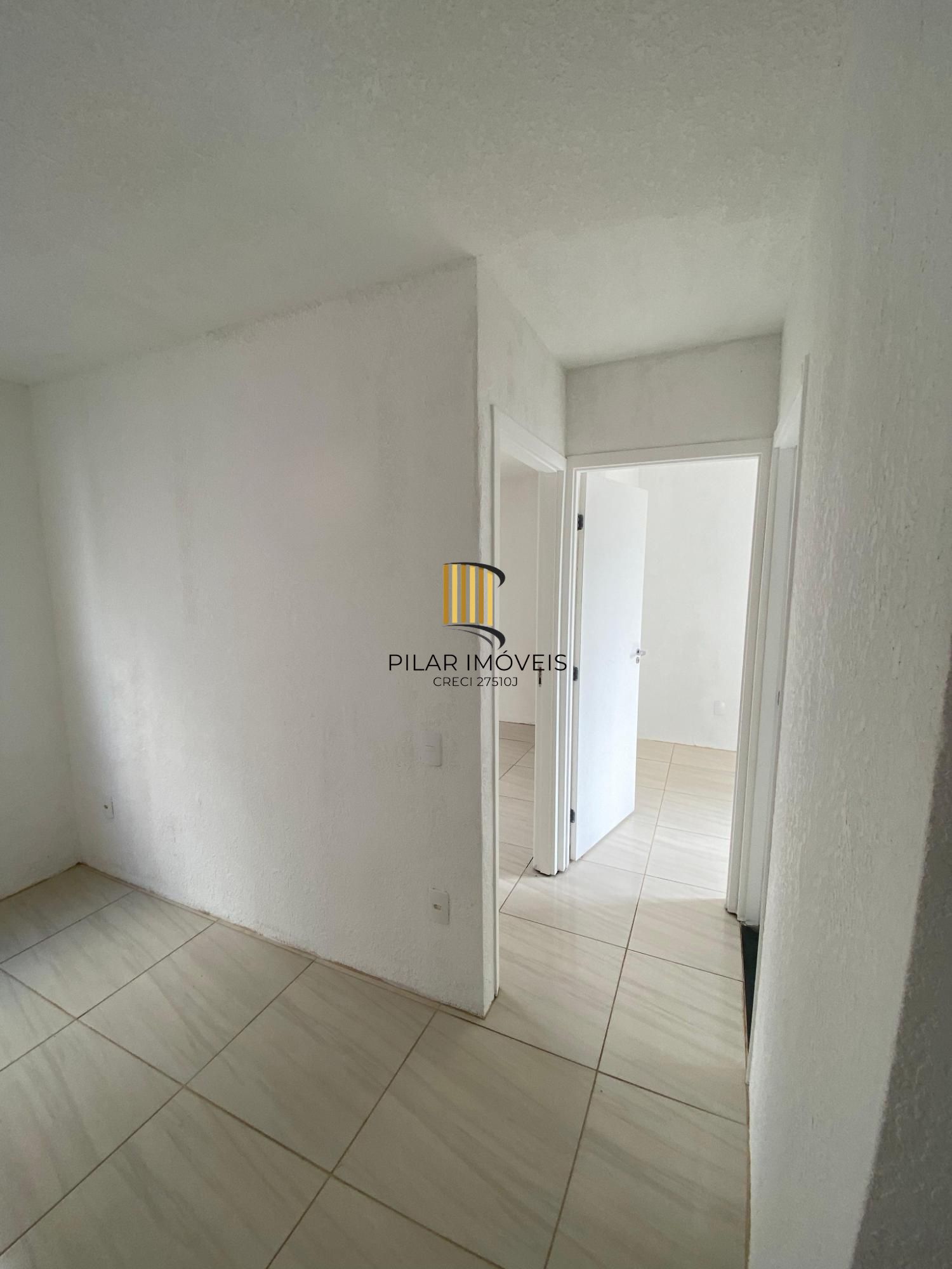 Apartamento de 2 dormitórios no Bairro Restinga
