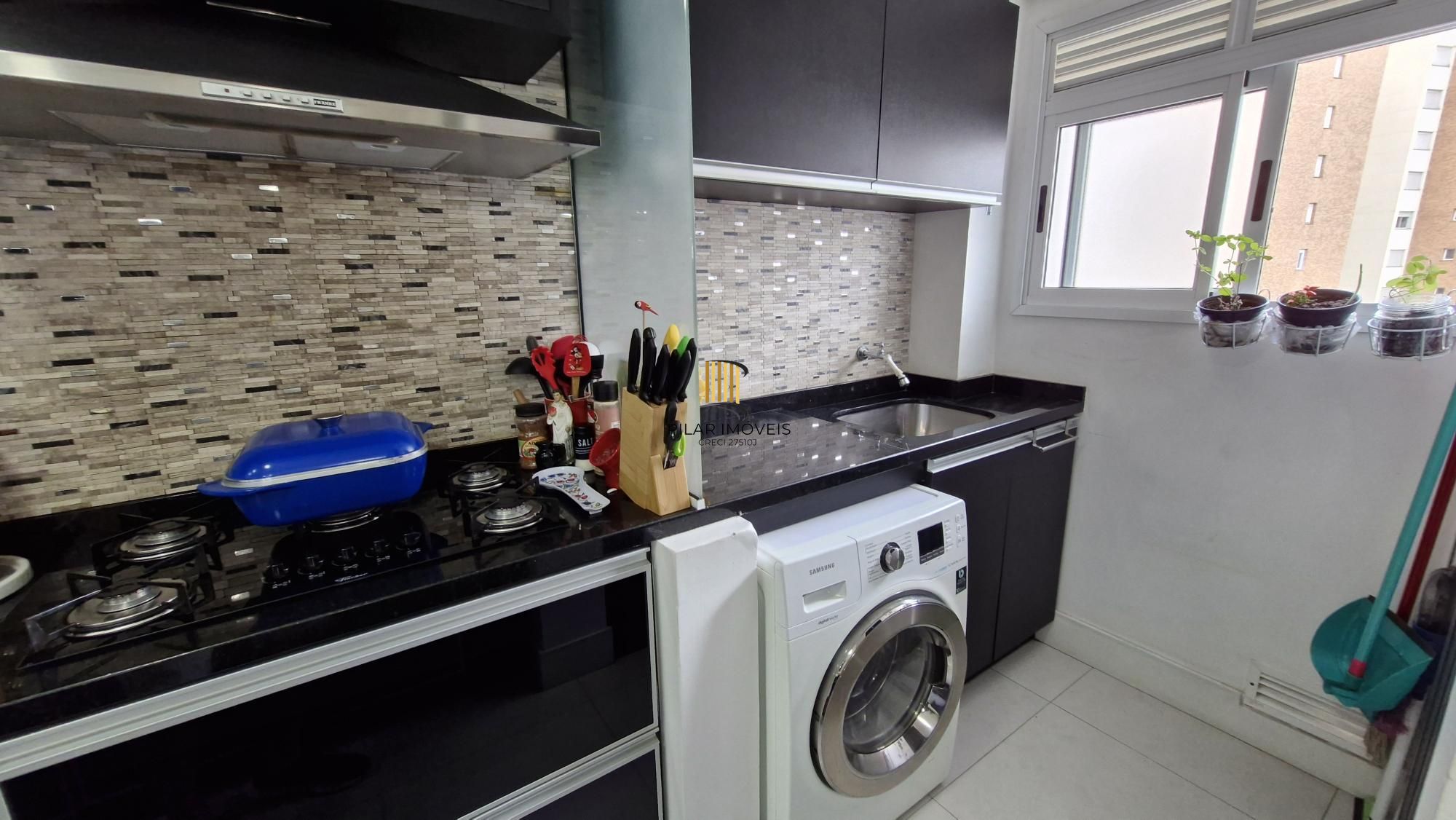 Apartamento mobiliado no Central Parque, 3 dormitorios sendo 1 suíte, banheiro social, lavabo, 114,00m² área privativa, 2 garagens