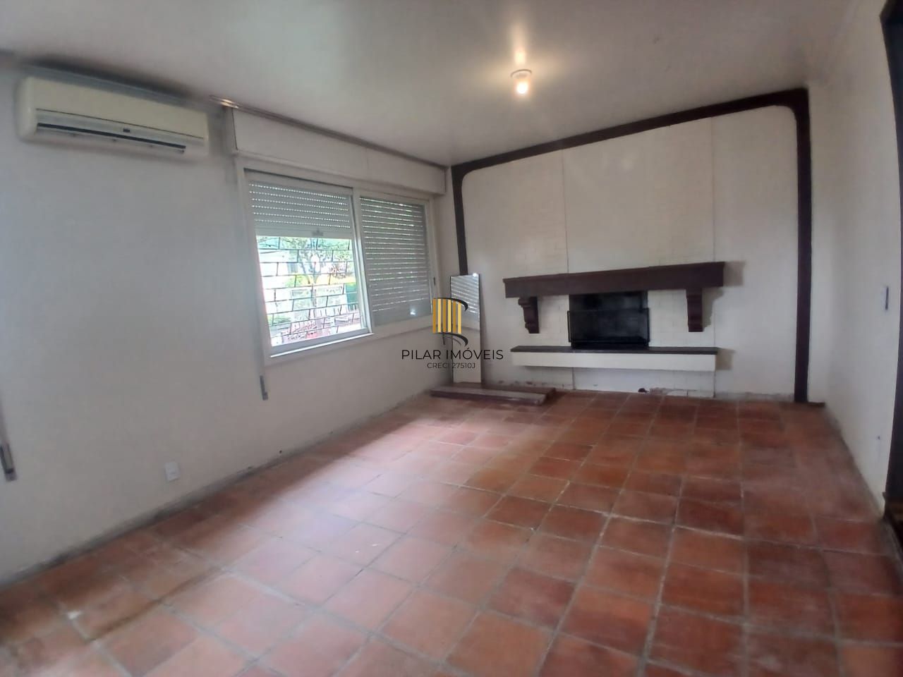 Casa com piscina e patio ampla no bairro Boa Vista, Porto Alegre/RS