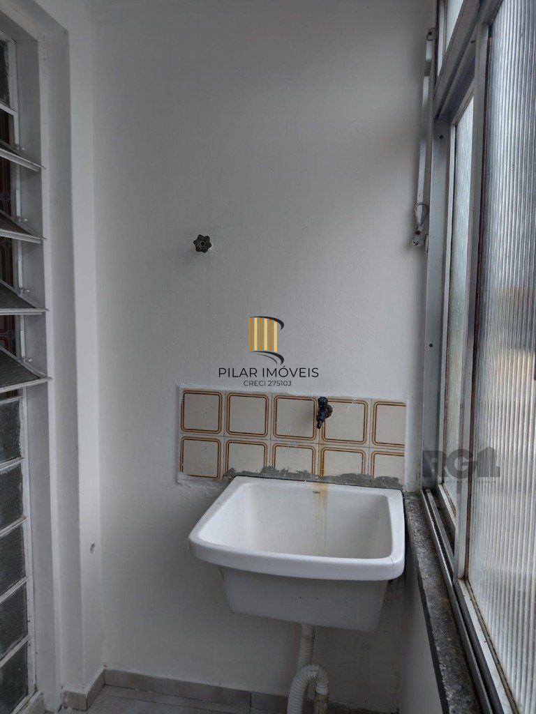 Casa de 200m², bairro Rubem Berta