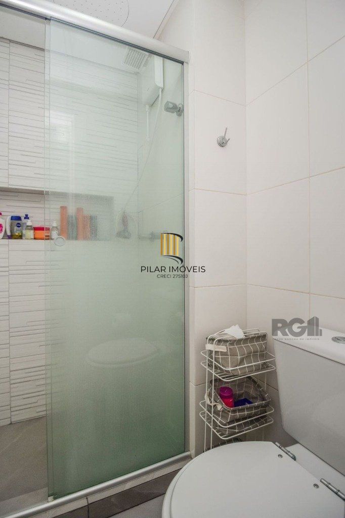Excelente apartamento de 107 m² com 3 dormitórios e 2 vagas cobertas.