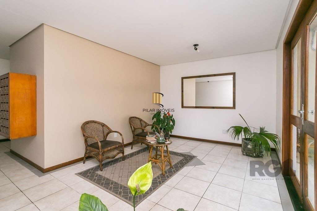 Apartamento 59m² - 2 dormitórios e 1 vaga no bairro Cavalhada