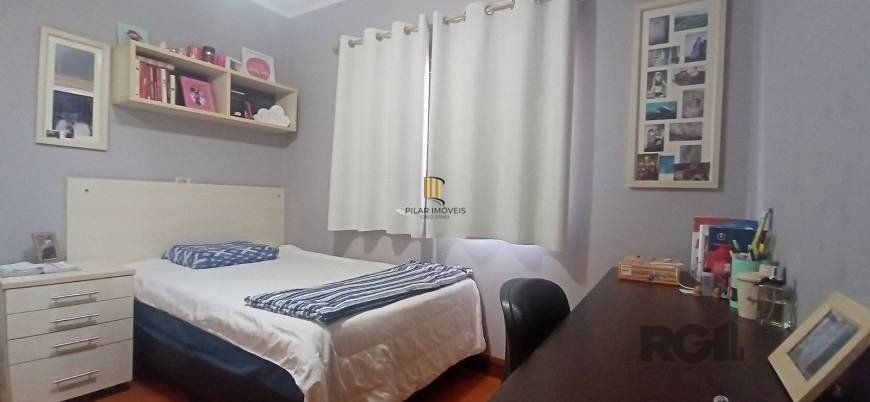Casa de 200m², bairro Rubem Berta