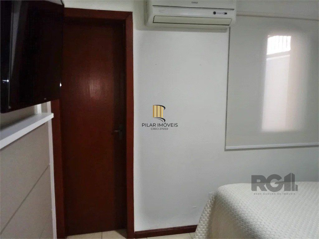 Casa de 3 dormitórios no bairro Sarandi