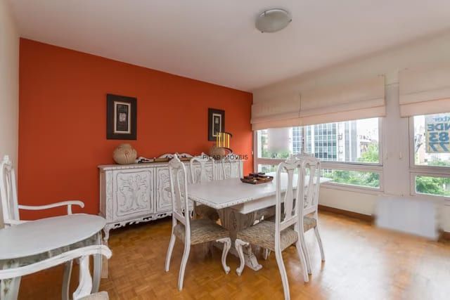 Apartamento 4 dorms à venda Rua Vinte e Quatro de Outubro, Moinhos de Vento - Porto Alegre