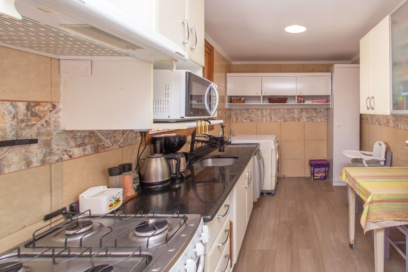 Apartamento à venda com 2 quartos 81 m²