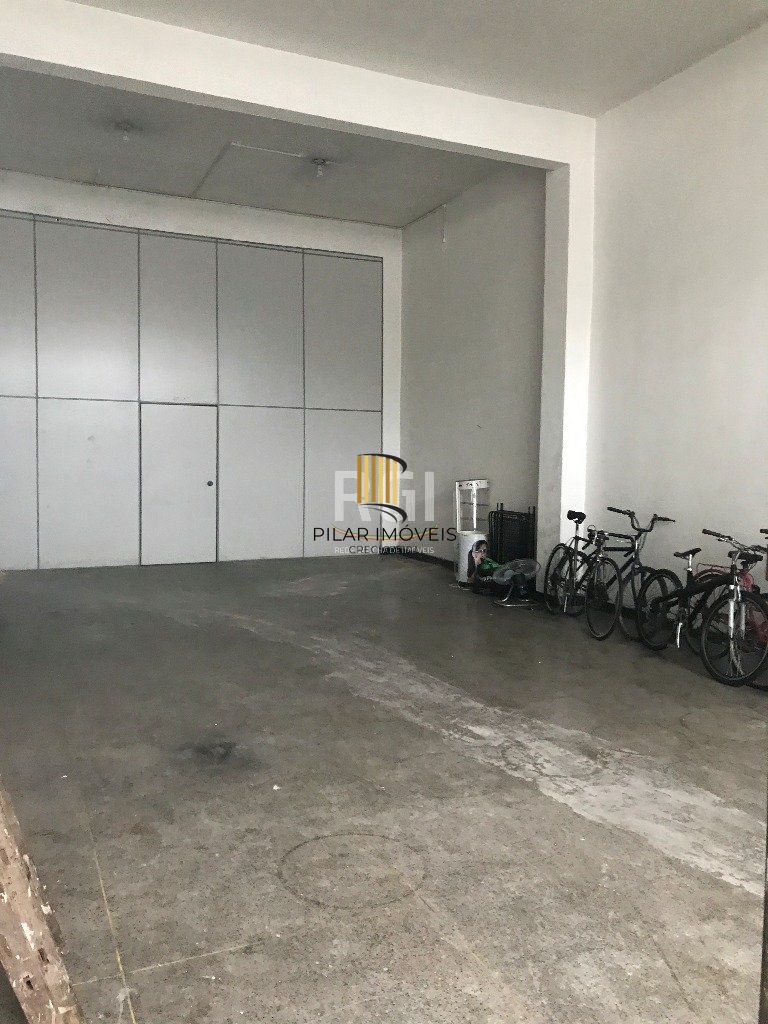 Predio para Venda - 1444m², 0 dormitórios, Glória