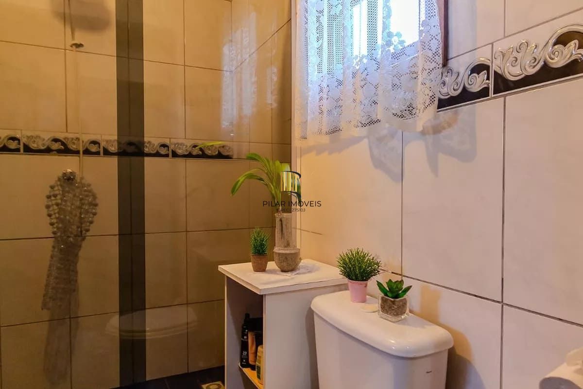 Casa de condomínio à venda com 258m², 3 quartos e 2 vagas