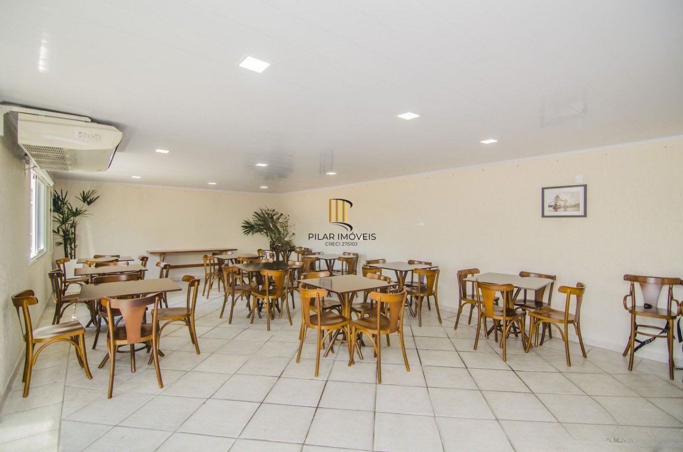 Apartamento à venda com 3 quartos 63 m²