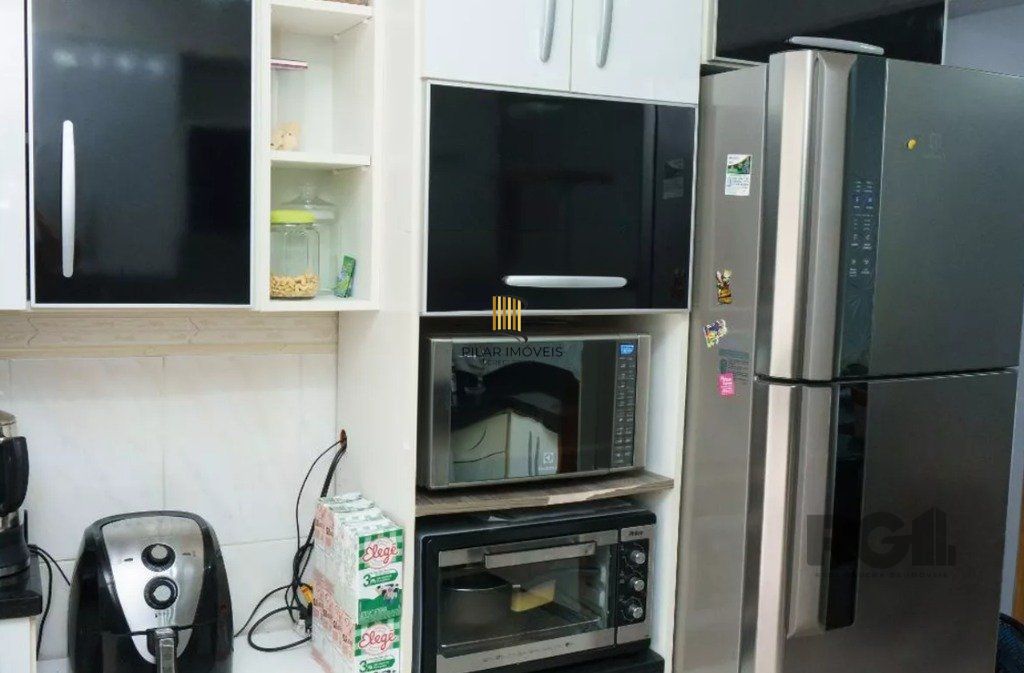 Casa 164m², 3 dormitórios, 3 vagas no bairro Jardim Carvalho